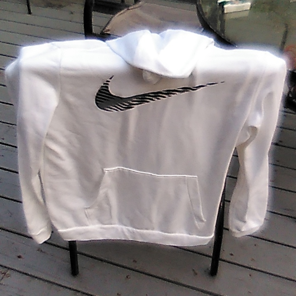 Nike DRI fit hoodie